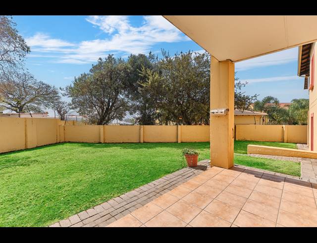 2 BEDROOM APARTMENT FOR SALE IN SUNDOWNER